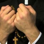 sacerdote-ok