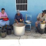 Milagros, Berto y su ayudante