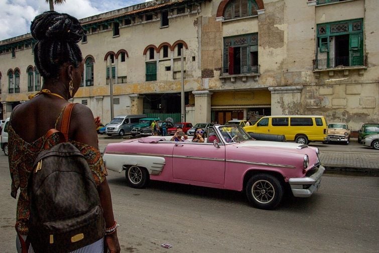Turistas en Centro Habana / Foto: Dahian Cifuentes.