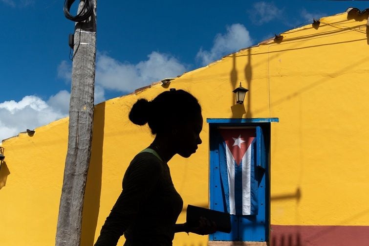Layna Fernández. Oxímoron Cuba.