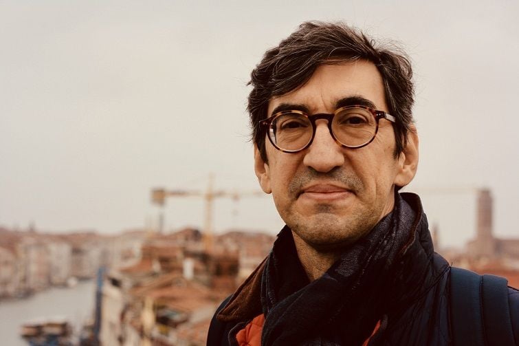 Ernesto Hernández Busto. Venecia, noviembre de 2018. Cortesía del entrevistado.