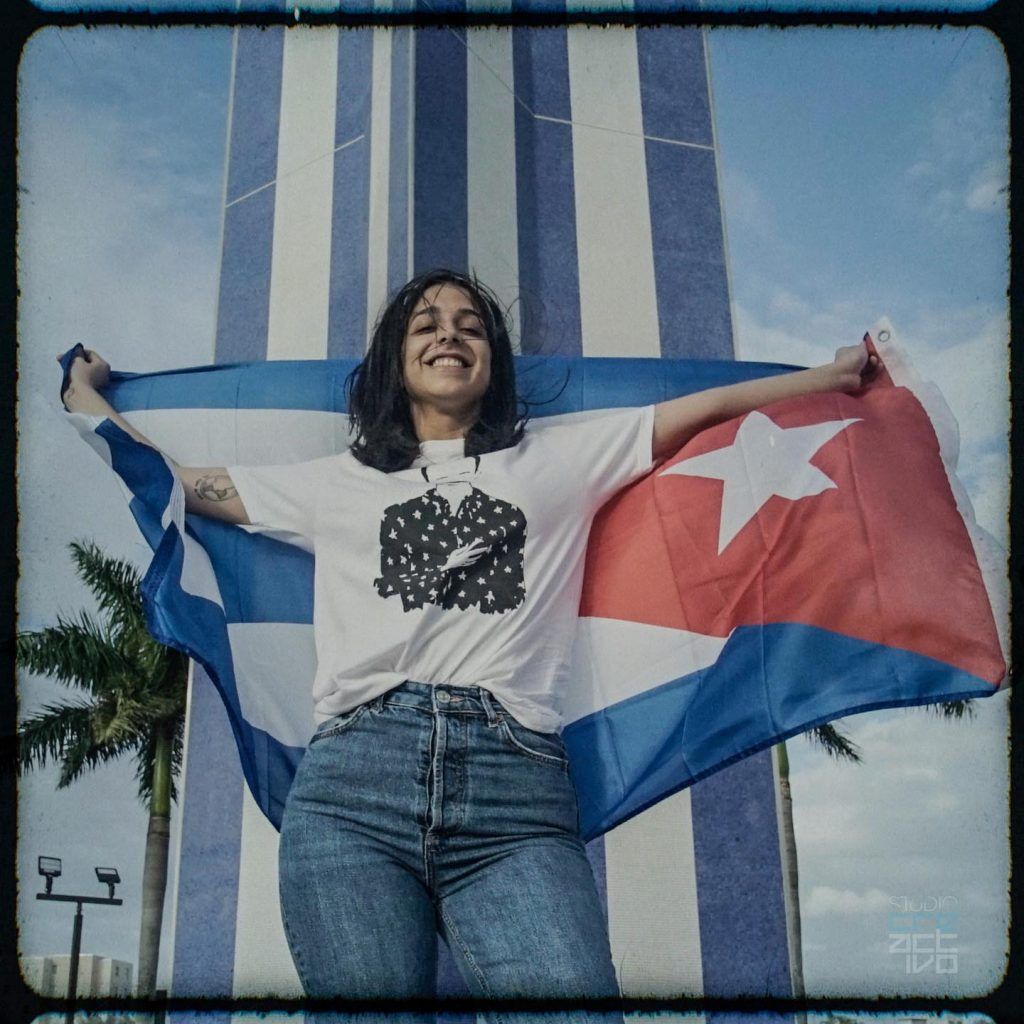 Iniciativa «Una foto por la libertad». Cuban Memorial de la Universidad Internacional de La Florida (FIU), Miami, 20 de febrero de 2020.