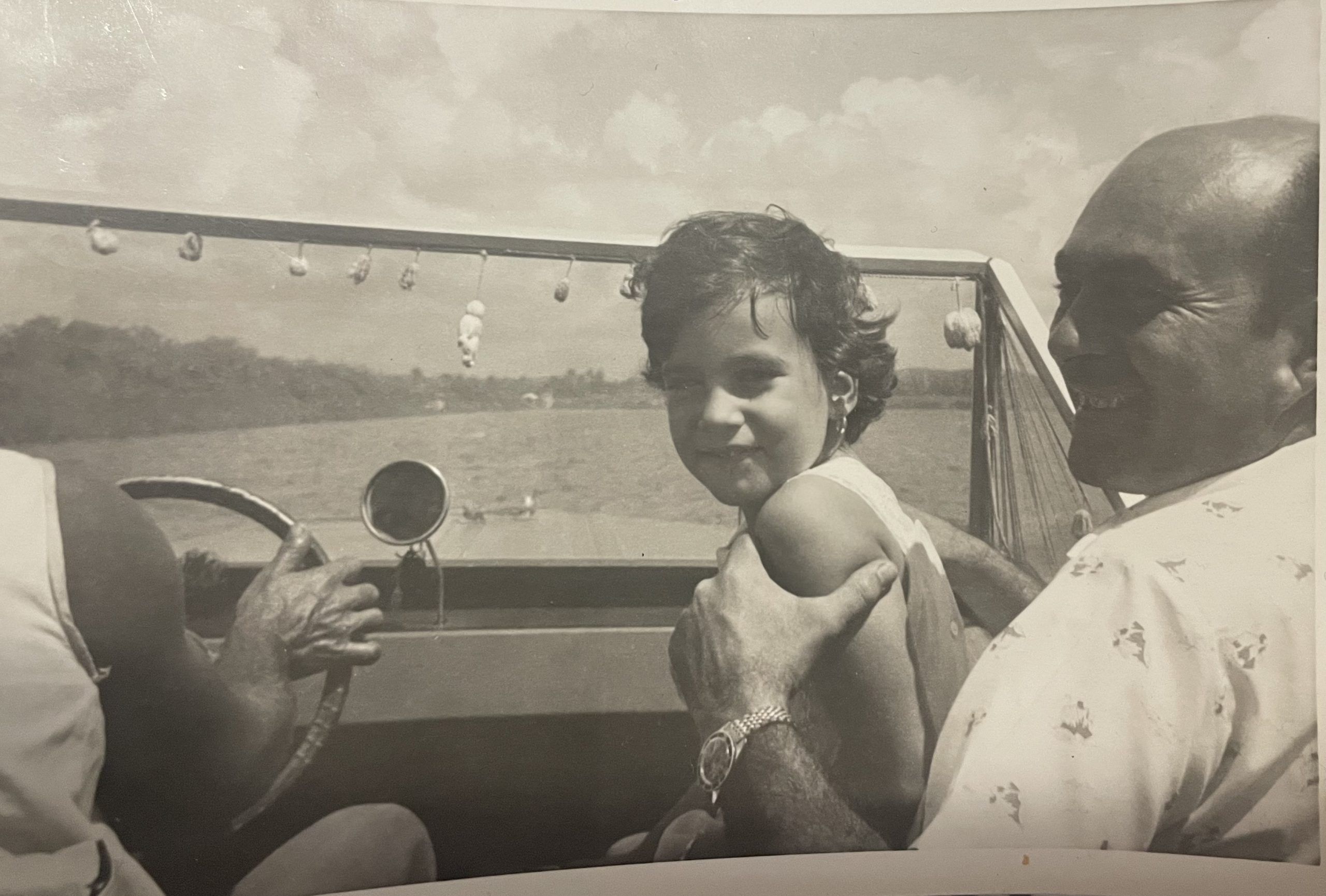Con mi padre en Varadero, 1975