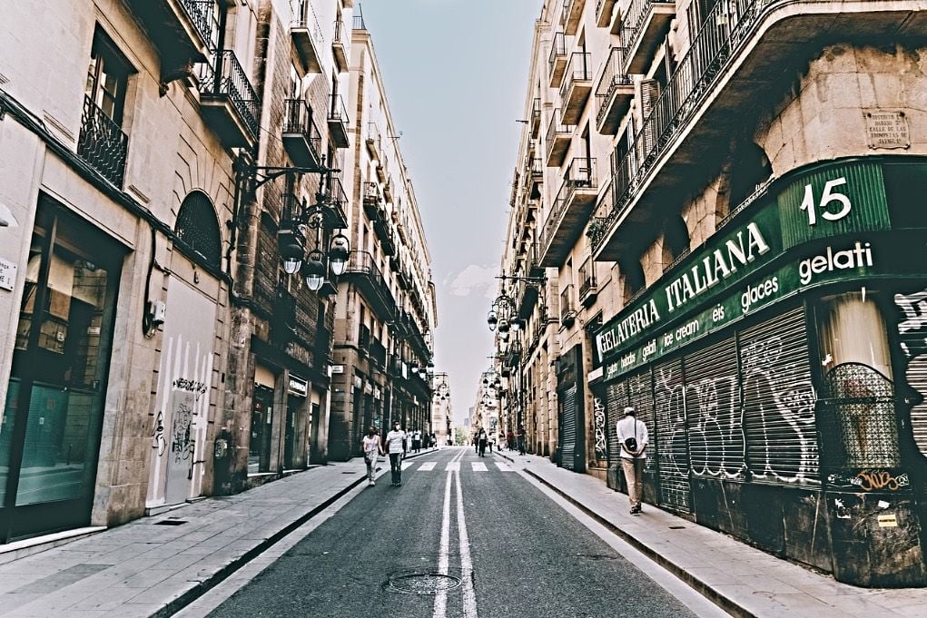 Calle del Barrio Gótico de Barcelona / Foto: Pixabay/Antonio_Cansino