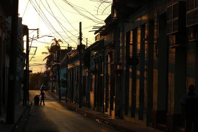 Una calle de La Habana al amanecer