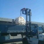 Descarga de arroz importado por el puerto de Cienfuegos