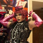 Rey encarna a Ifigenia, la Cigarrera en la Monstra Cabaret