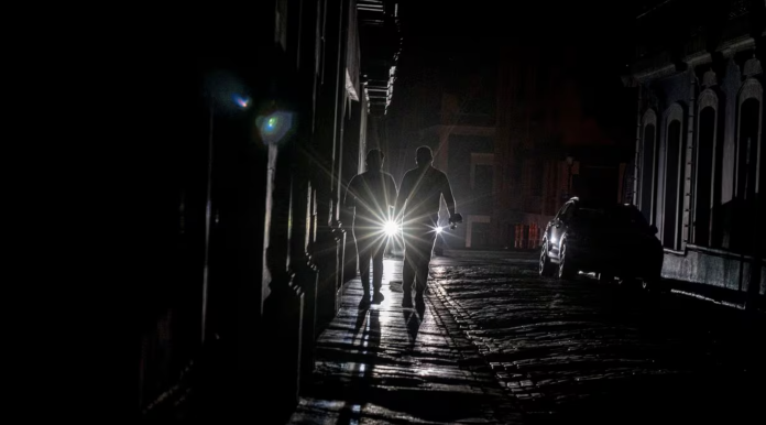 Noche de apagón en Cuba / Foto: AFP