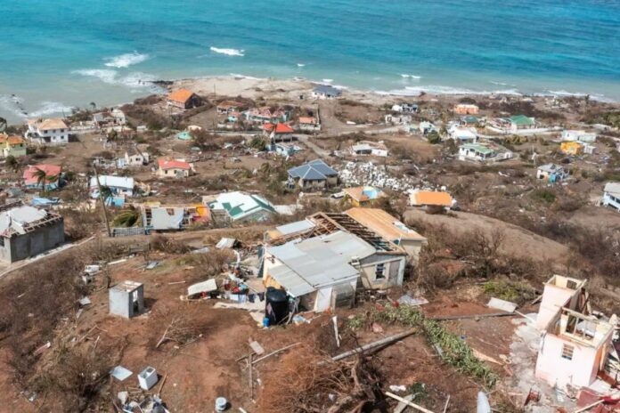 Estragos causados por el huracán Beryl en las costas de Jamaica
