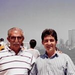 Reinaldo García Ramos junto a su padre; Nueva York, 1989