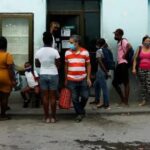 cola_comida_cuba