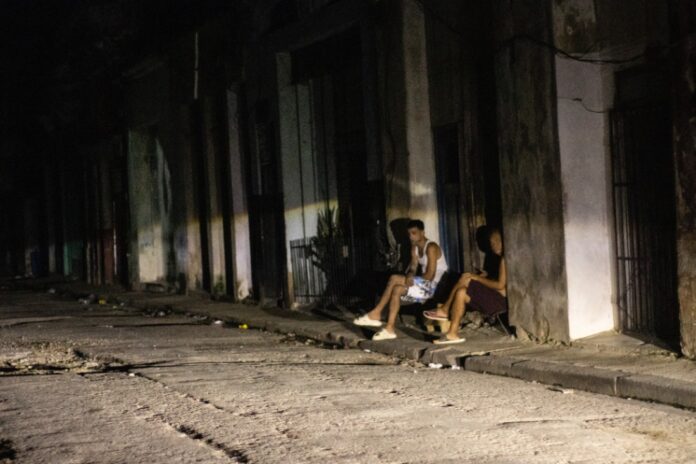Apagón. La Habana Vieja, 20 de octubre de 2024.