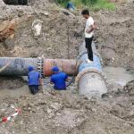 Programa inversionista para mejorar y reparar conductoras en Cuba. Foto Facebook Aguas de La Habana