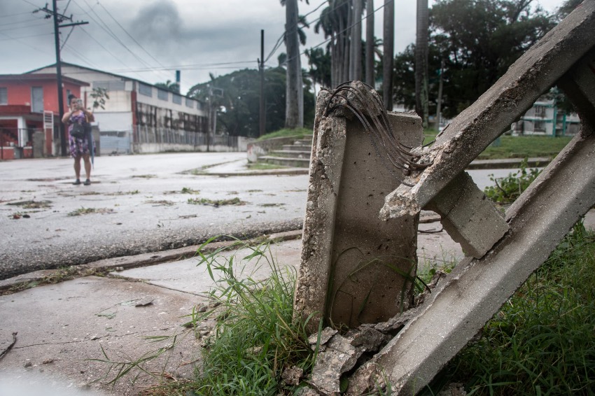 Tras el paso del huracán Rafael por Cuba (Cerro, La Habana; 7 de noviembre de 2024)