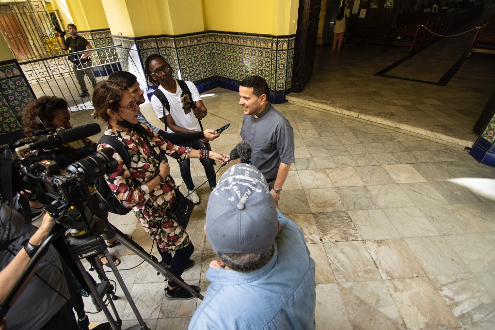 Misa para Celia Cruz en su centenario. Parroquia de Nuestra Señora de la Caridad del Cobre, en La Habana (21 de octubre de 2025)