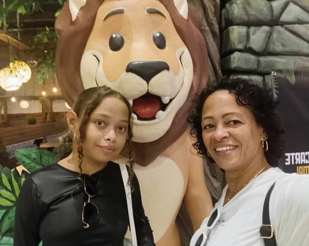 Una de las niñas cubanas que viajaron a Brasil este año para tratarse por insuficiencia renal, luego de una campaña de GoFundaMe