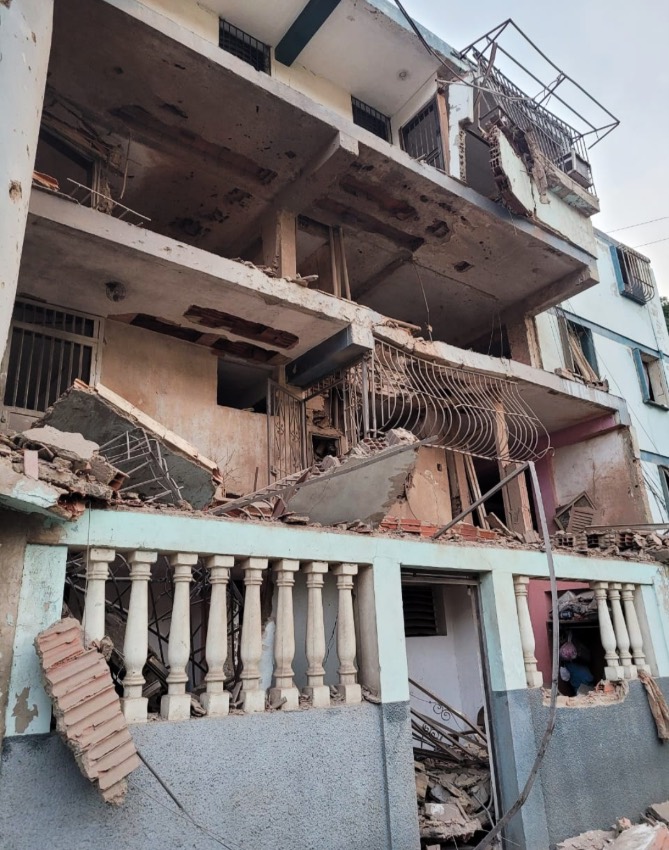 Conjunto residencial donde vive Cira González; urbanización Rómulo Gallegos, Catia la Mar, en La Guaira, Venezuela