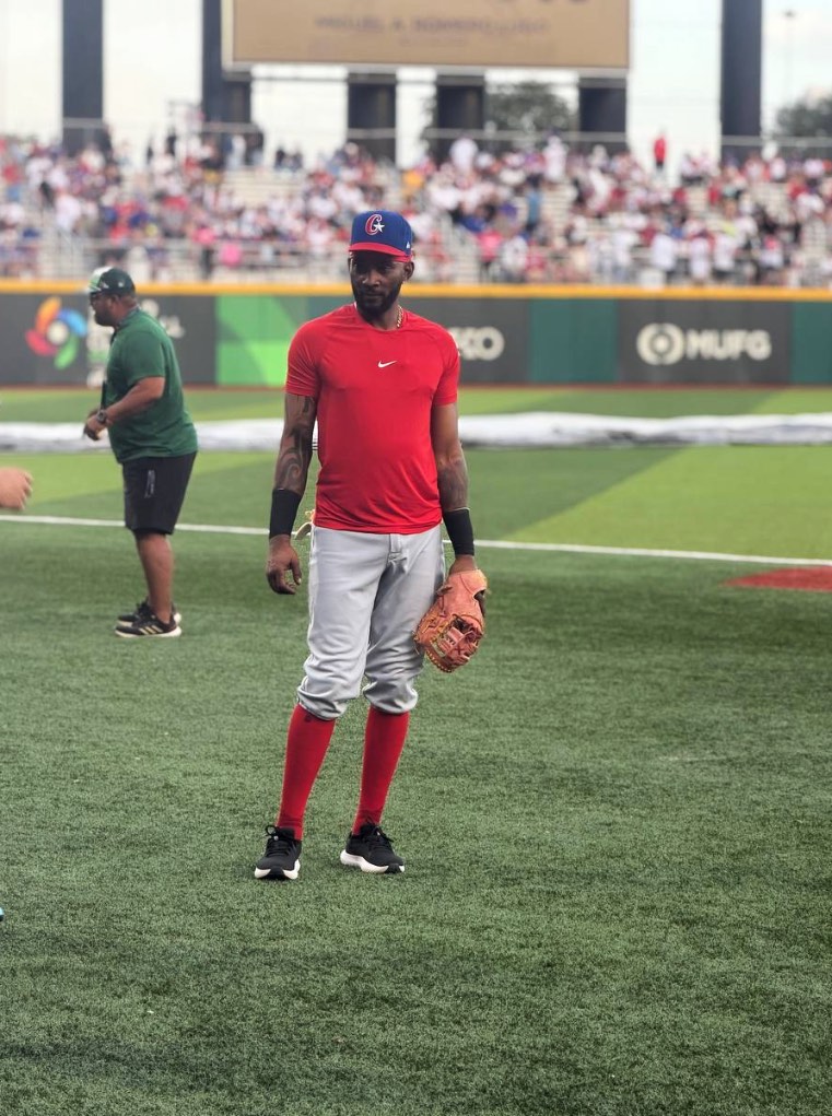 Alexei Ramírez. Estadio Hiram Bithorn, en San Juan, Puerto Rico; 8 de marzo de 2025