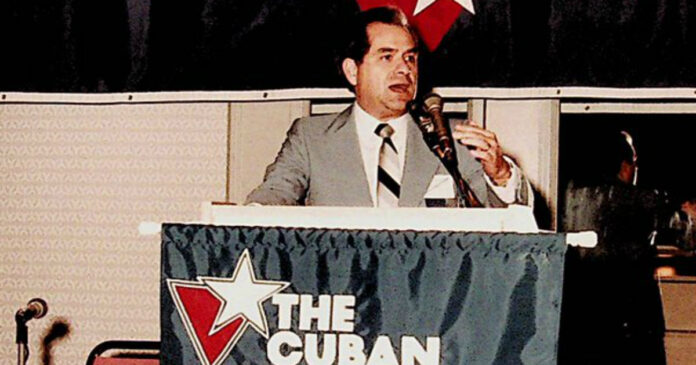 Jorge Mas Canosa, fundador de la Fundación Nacional Cubano Americana (FNCA)
