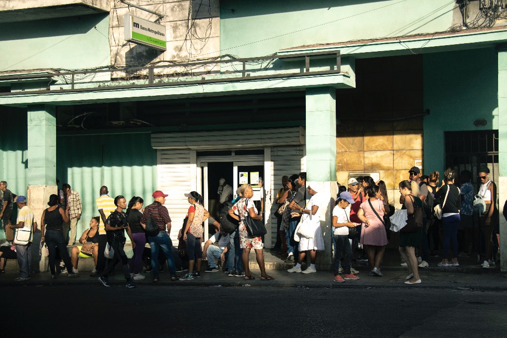 En la cola. La Habana, 2026