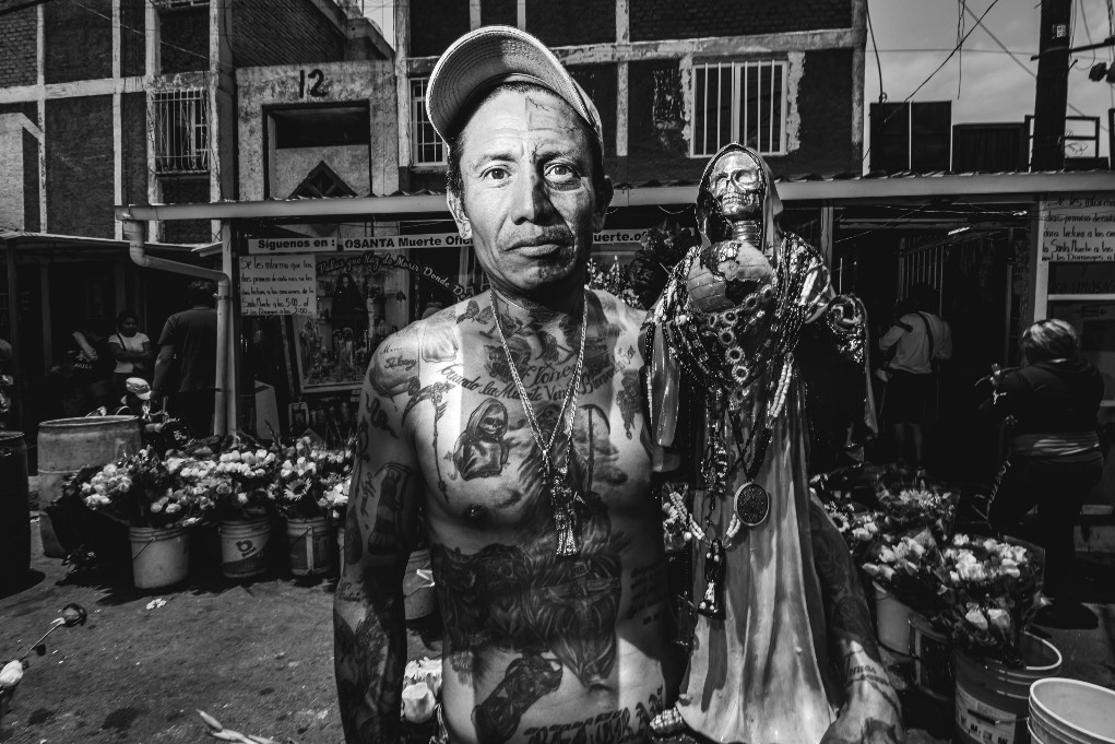 De ‘Sagrada Guardiana’; Pável Vélez