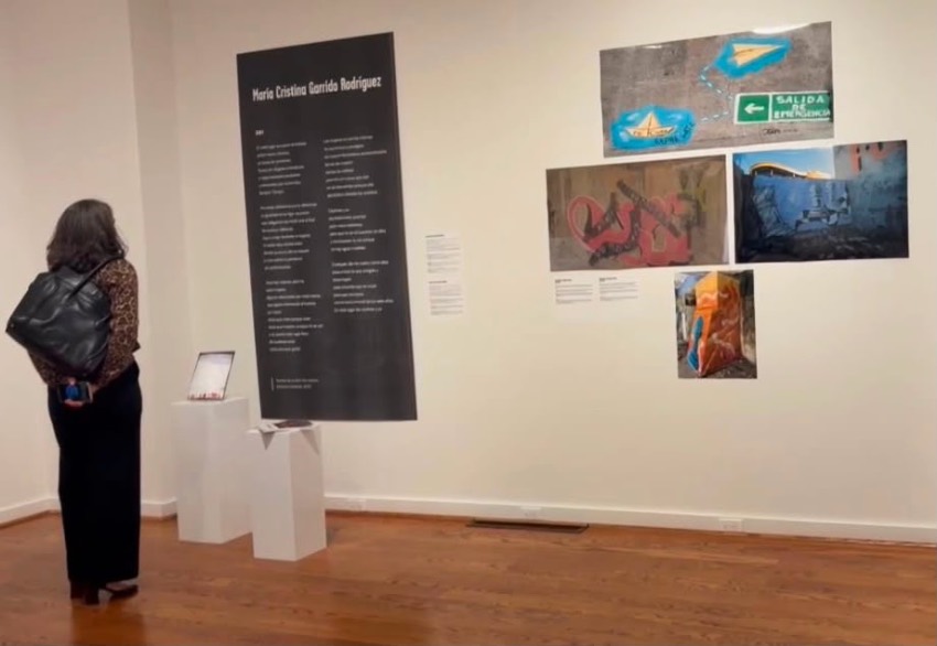 Vista de obras de Nando Obdc y María Cristina Garrido. Muestra ‘La prisión invisible. Artistas presos en las Américas’; Museo de las Américas, en Washington, DC (29 de abril – 11 de julio de 2026)