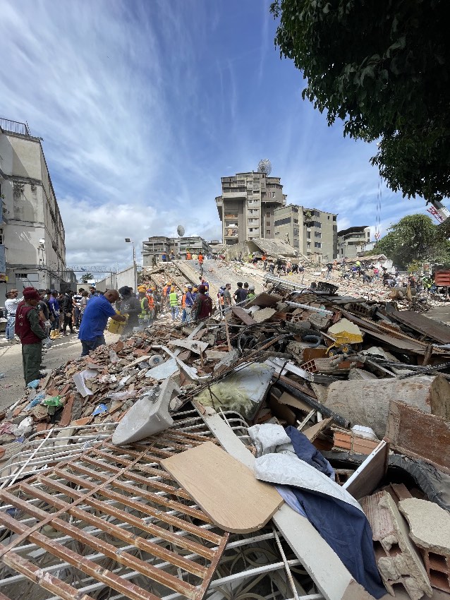 En San Bernardino, parroquia Caracas, tras los sismos del 24 de junio de 2026