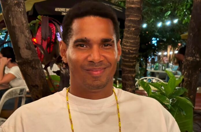 Luis Manuel Otero Alcántara, artista disidente y expreso político cubano / Foto: El Estornudo